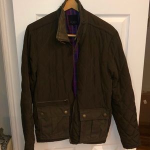 Gently worn Ted Baker quilted jacket size 4 (med)